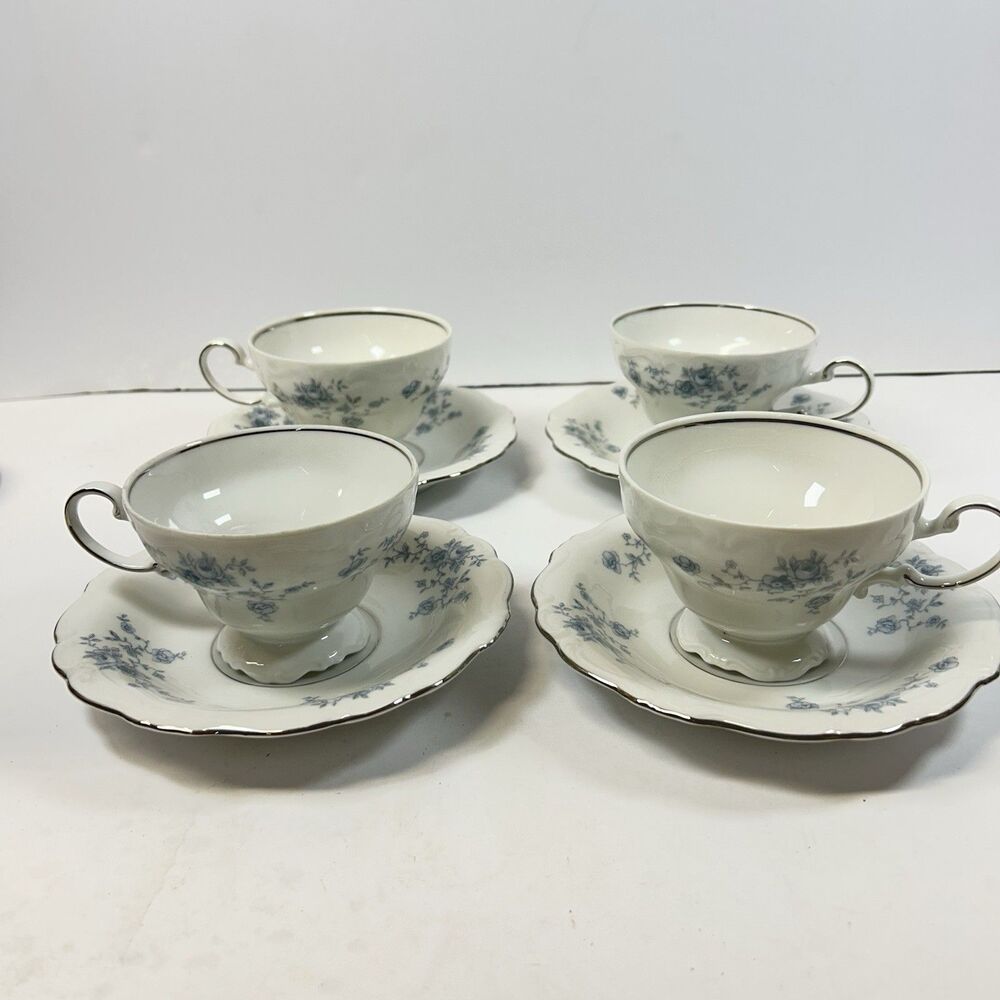 Lot of 4 Johann Haviland Blue Garland Tea Cups and Saucers Bavaria Germany